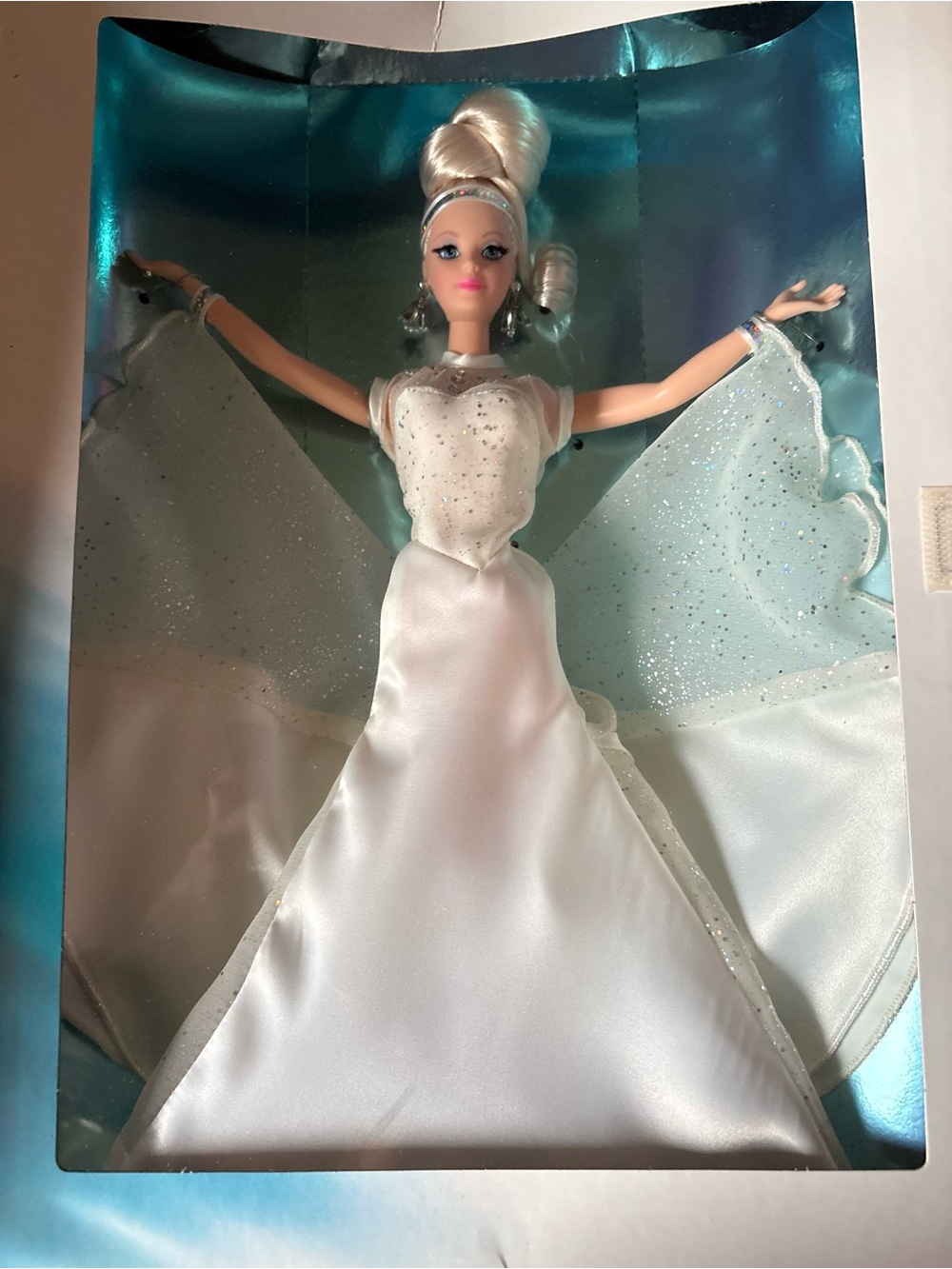 Starlight Dance Barbie from the Classique collection